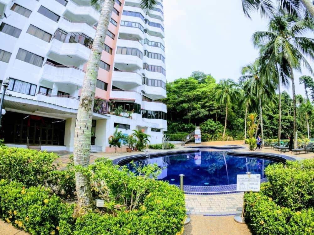 Airbnb At Sri Sayang Batu Ferringhi Beach Exterior foto